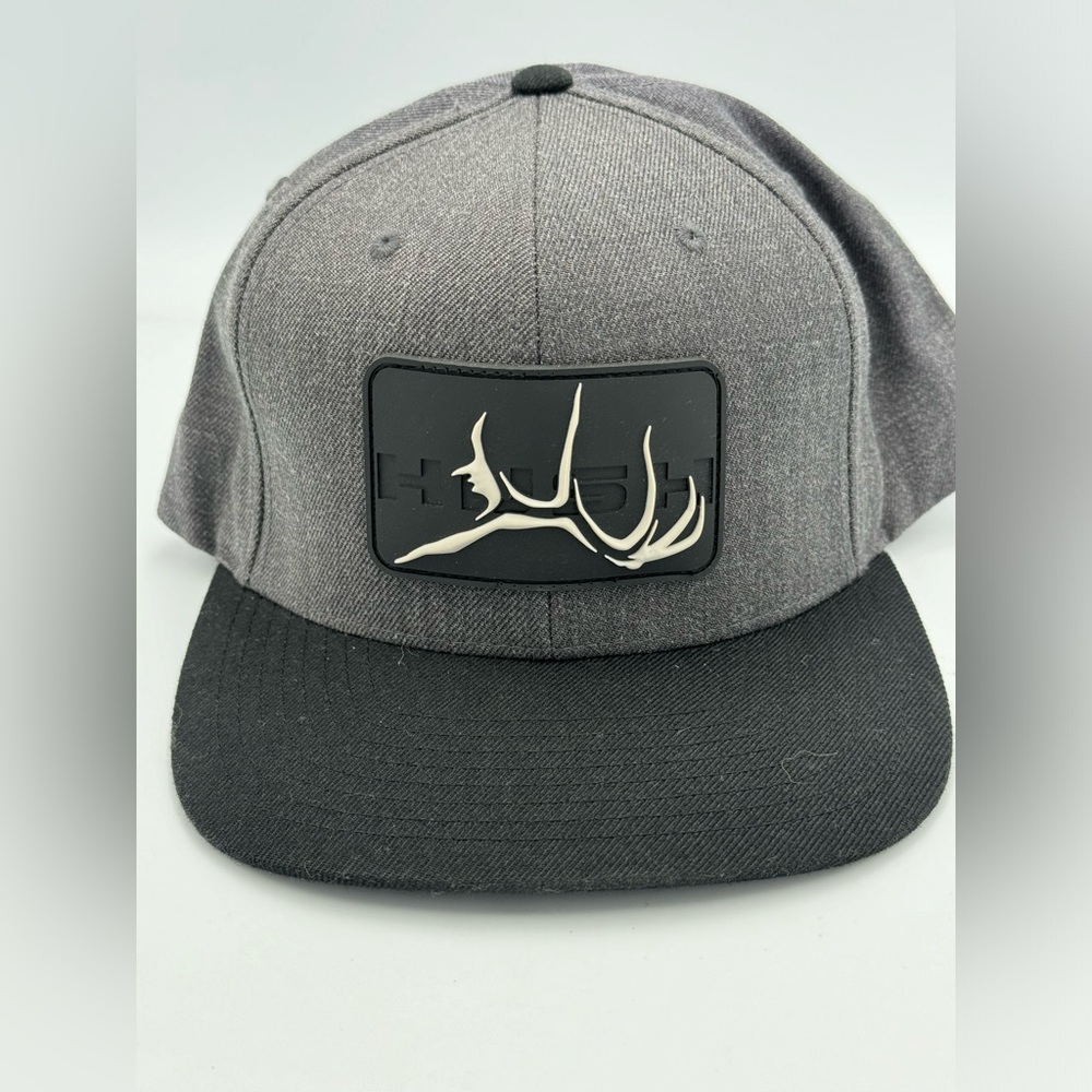 Hush Mens Gray/black Big Rack Skull Embroidery Hunting SnapBack  Hat Cap